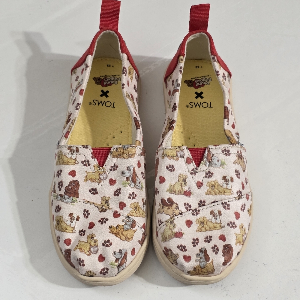 Girls TOMS Pound Puppies Animal Print Dog Slip On Shoes Size 13